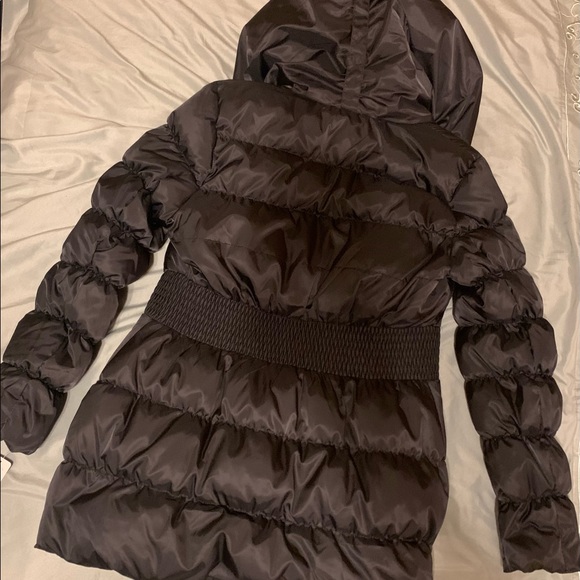 This is a laundry by shelli segal puff winter jacket - Picture 6 of 8